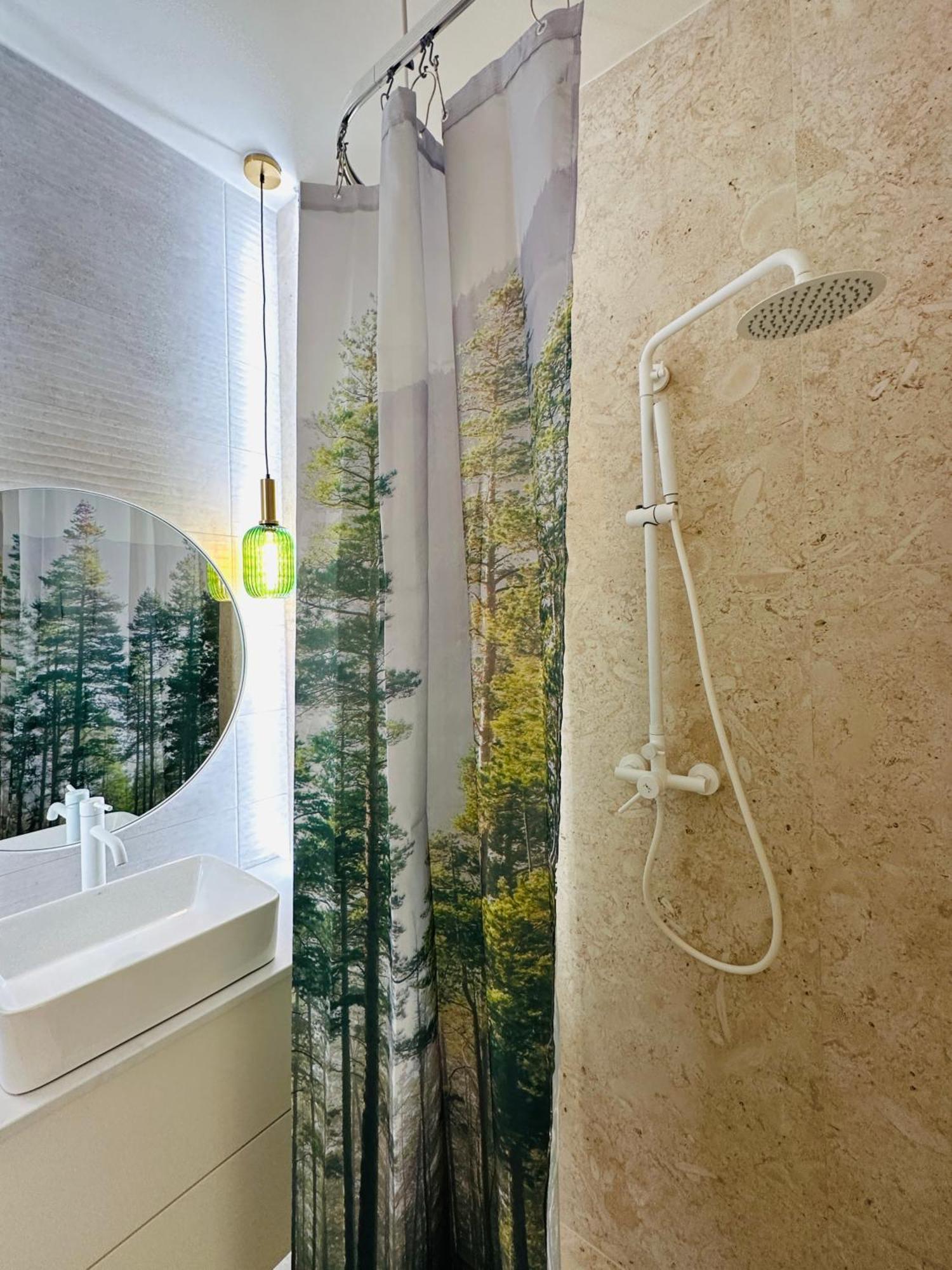 Harmony - Elegant Escape Near Ateneu * Bucarest